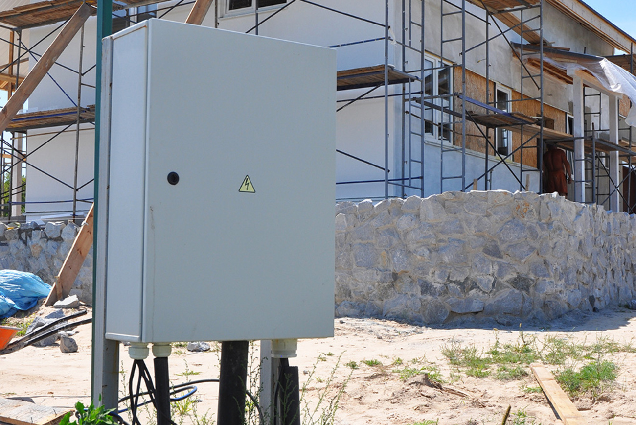 Baustrom bei Neundorf Elektro in Niemegk OT Hohenwerbig
