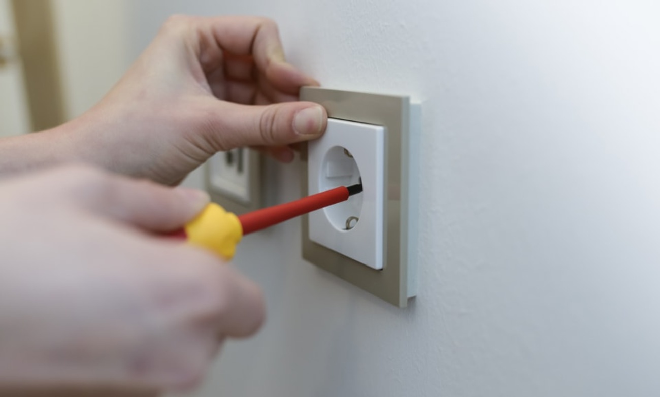 Elektro­installation bei Neundorf Elektro in Niemegk OT Hohenwerbig